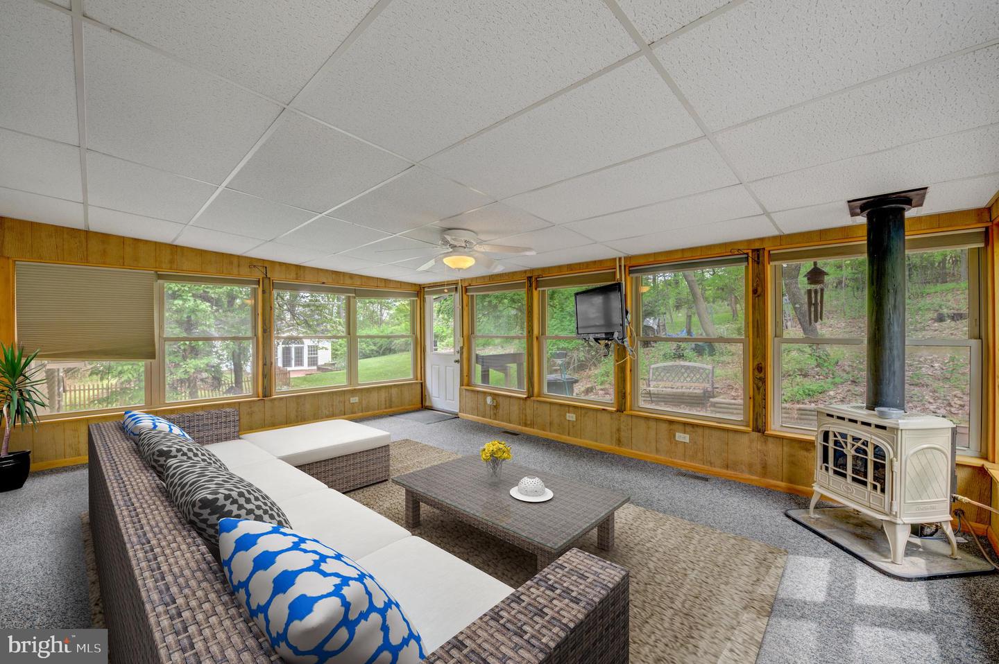 1687 Highpoint Rd