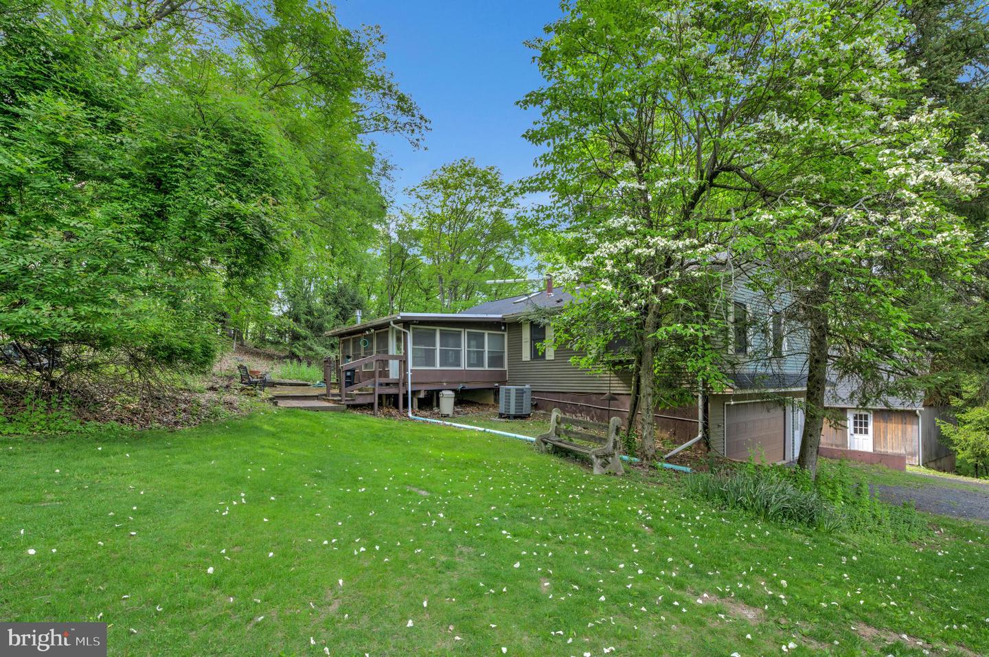 1687 Highpoint Rd