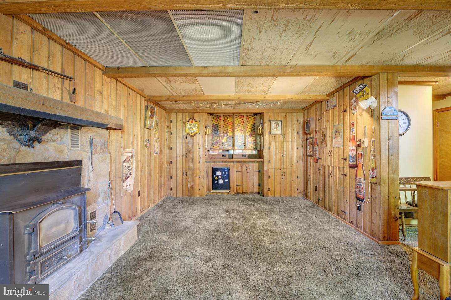 1687 Highpoint Rd