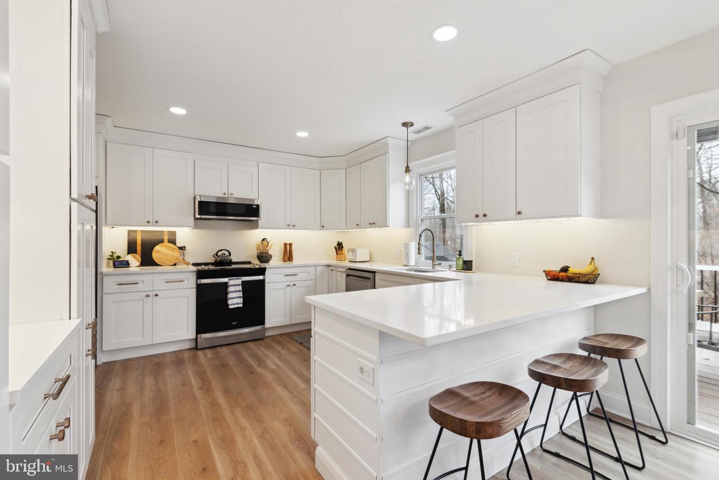 920 Truman Ct