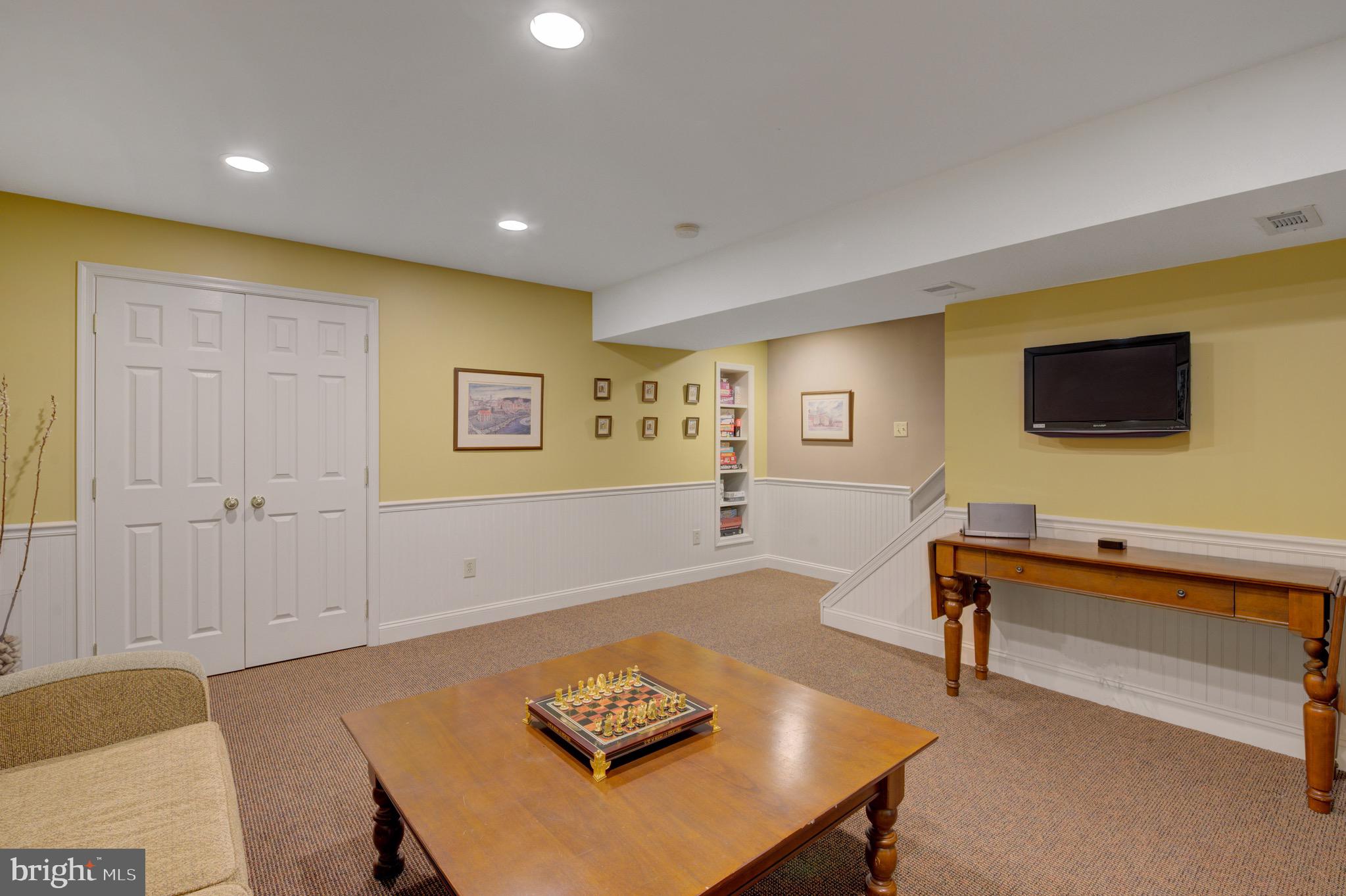 267 Windsor Way
