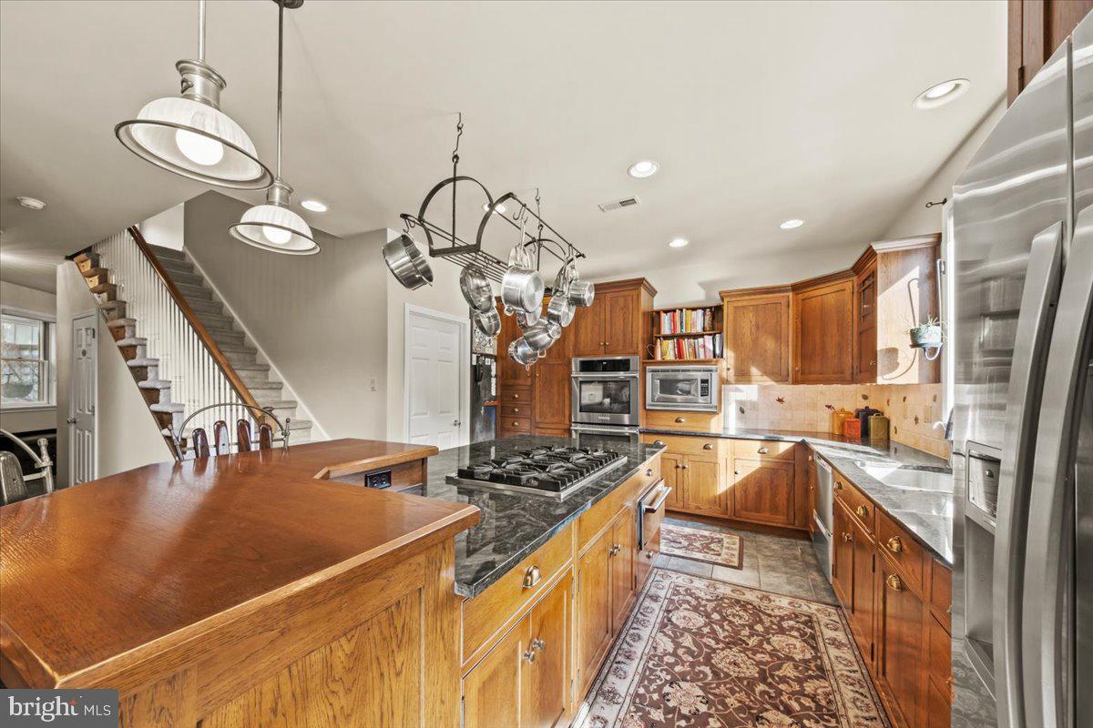 5545 Mechanicsville Rd