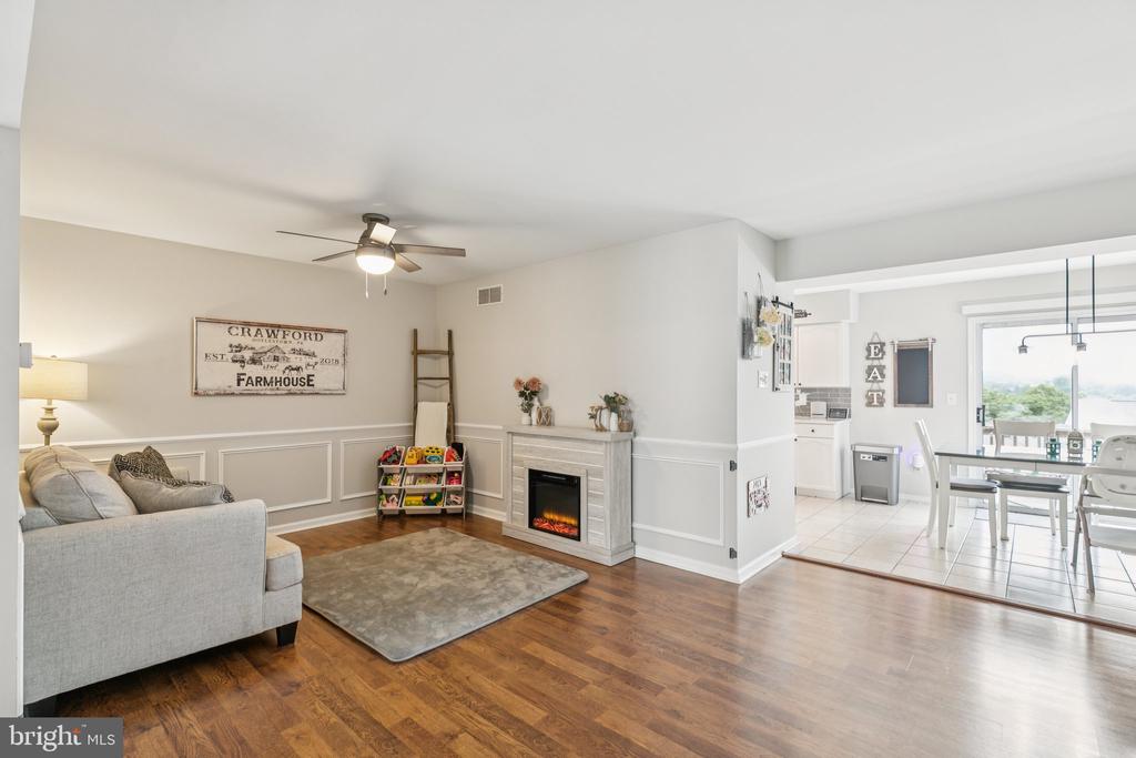 3769 SWETLAND DRIVE