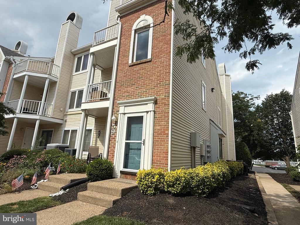 59 PAMELA COURT
