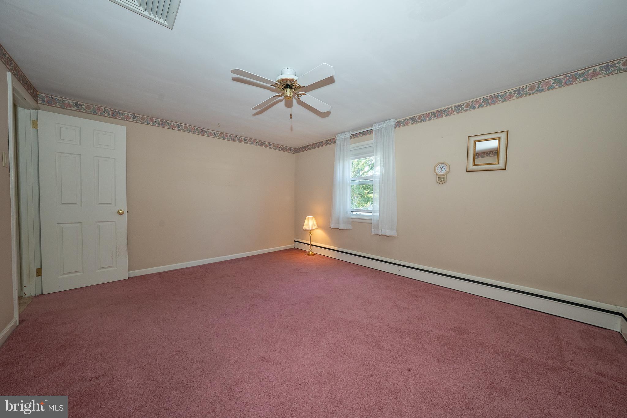 721 BUTTERCUP DRIVE