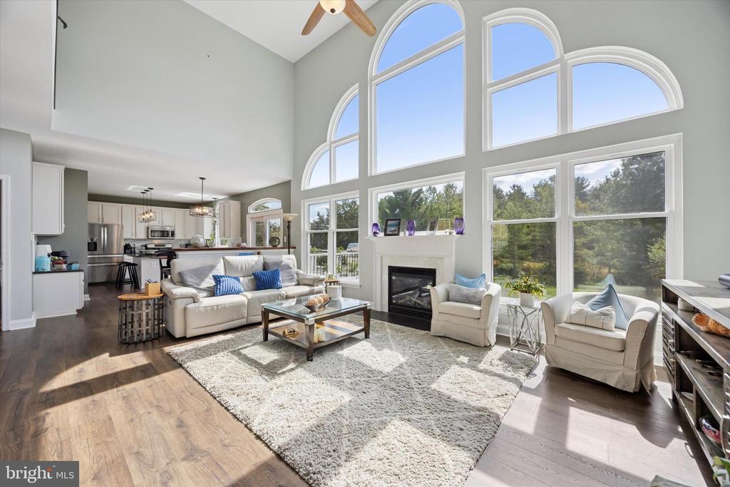 420 LONGLEAF DRIVE