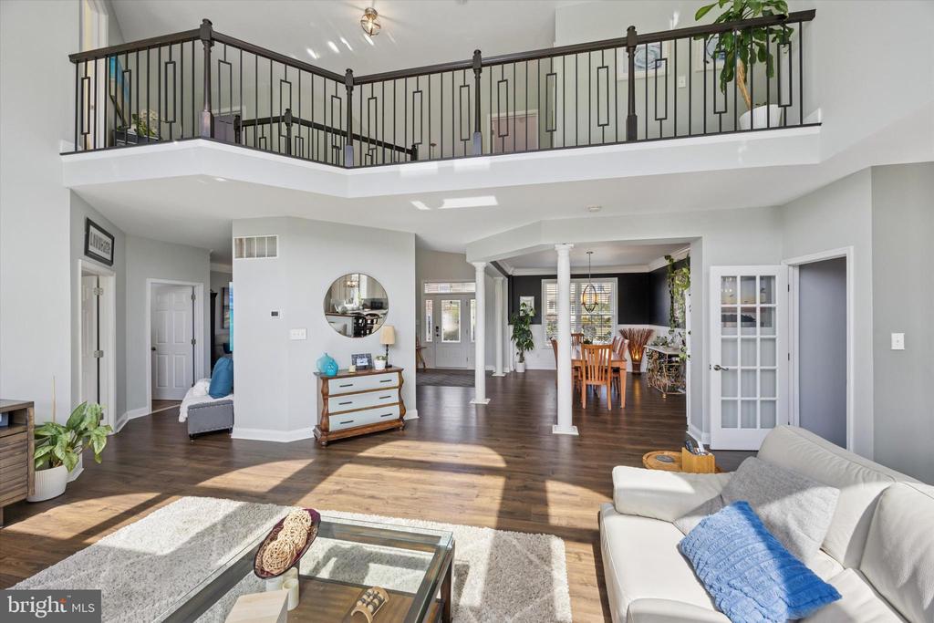 420 LONGLEAF DRIVE
