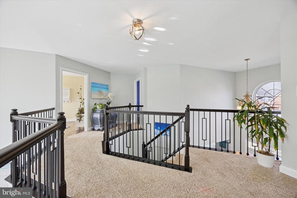 420 LONGLEAF DRIVE
