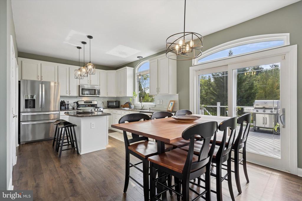 420 LONGLEAF DRIVE