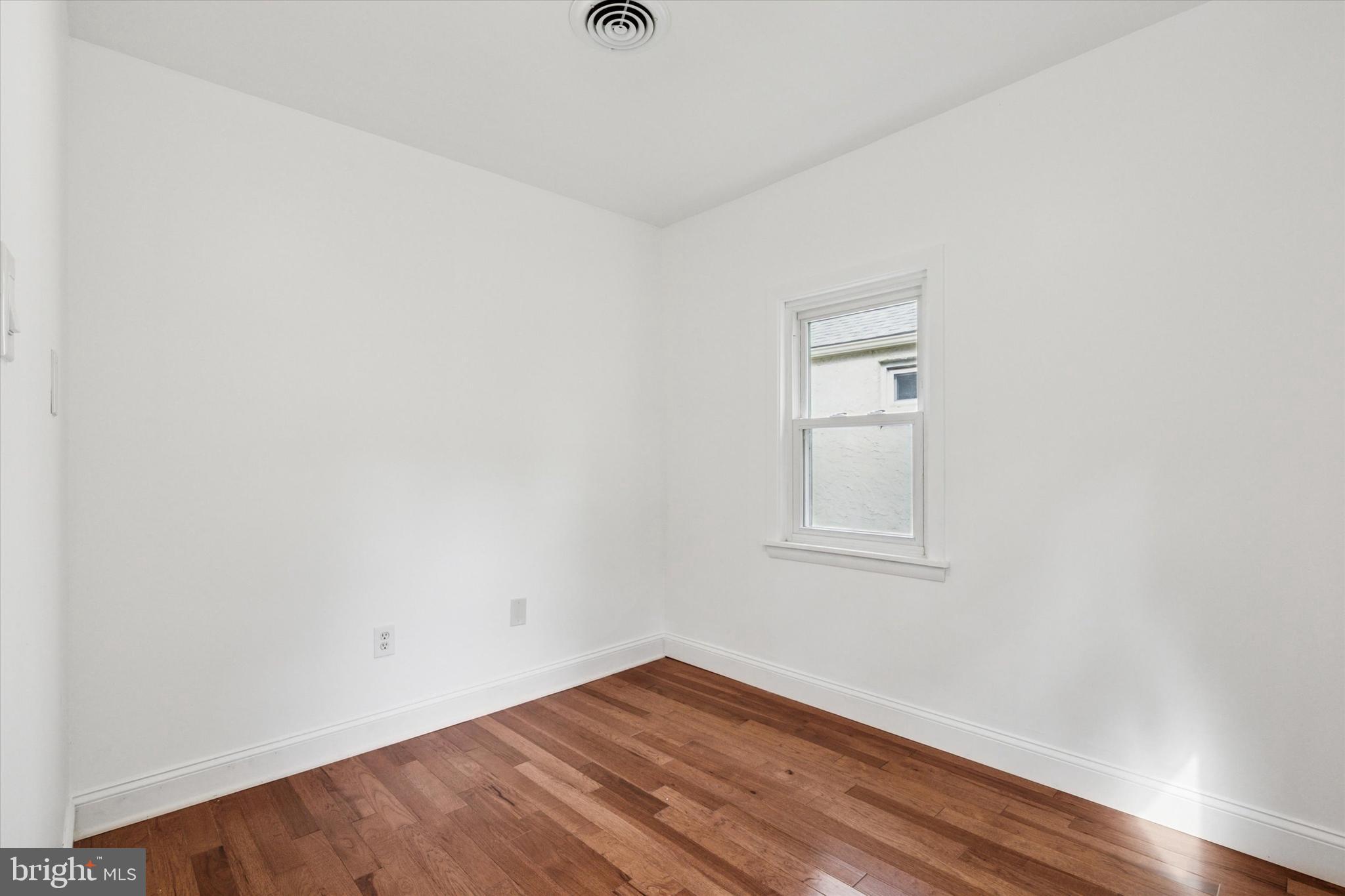 2369 TOHICKON LANE