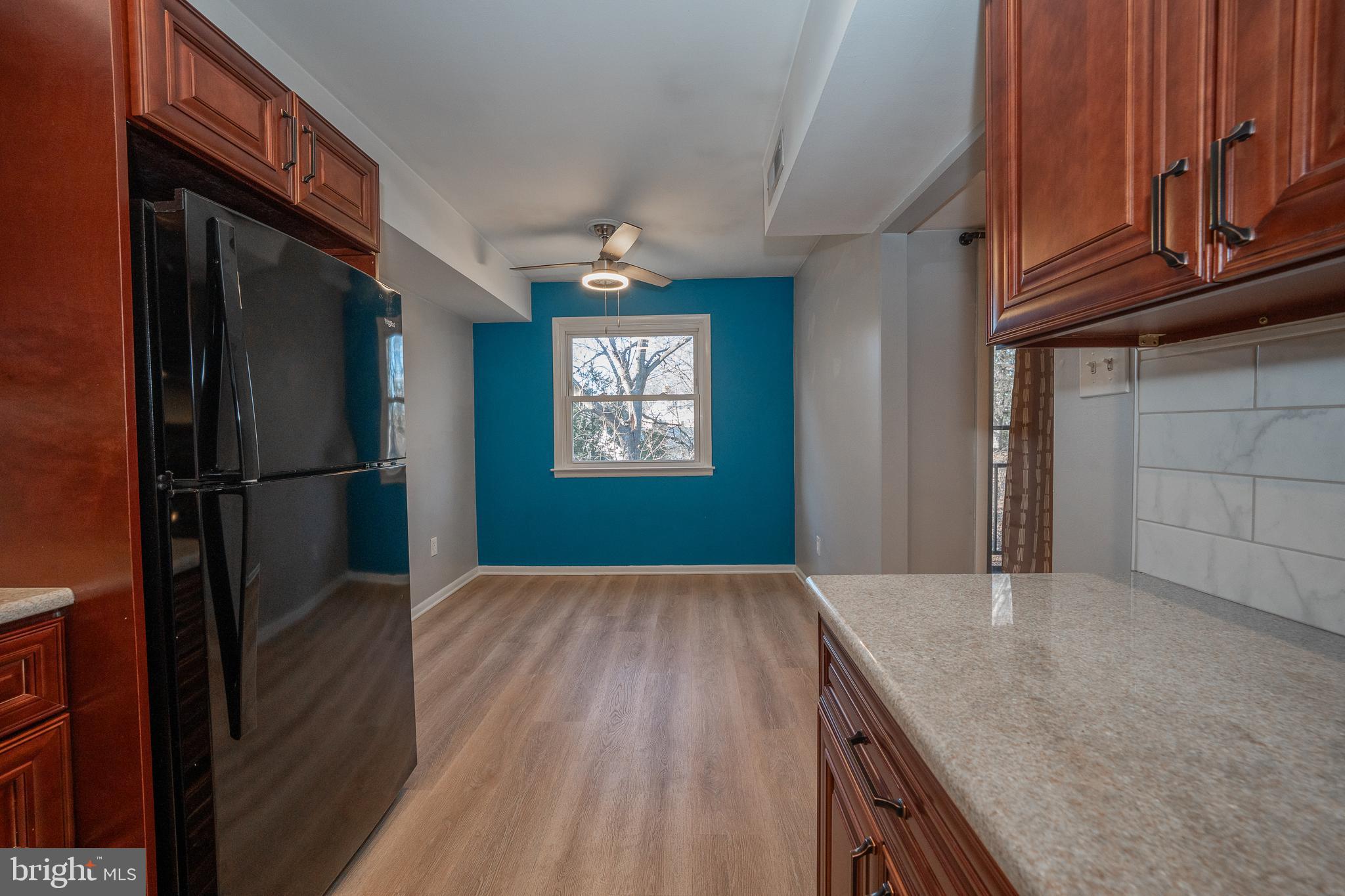 203 HAMPTON CROSSING B 203B