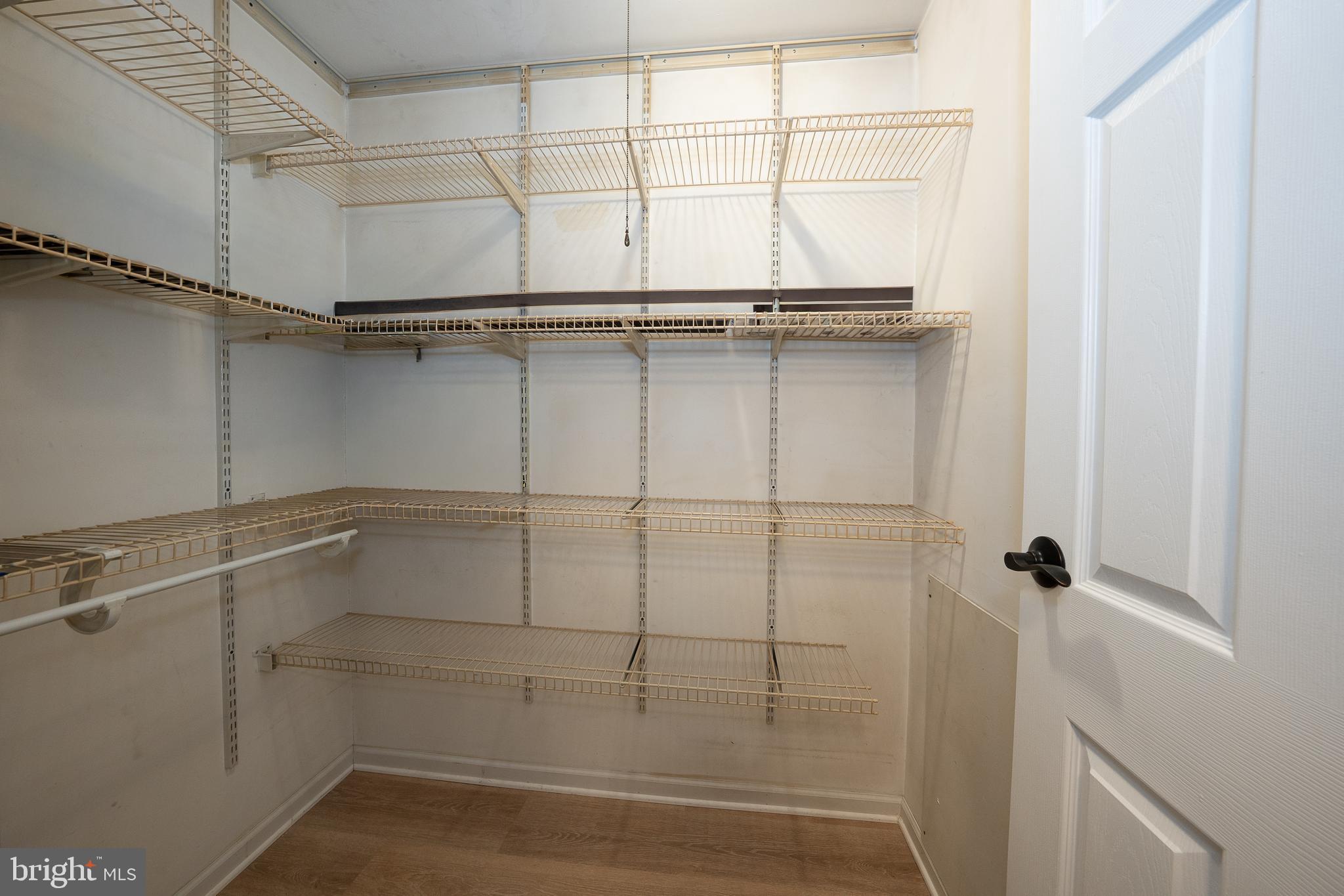 203 HAMPTON CROSSING B 203B