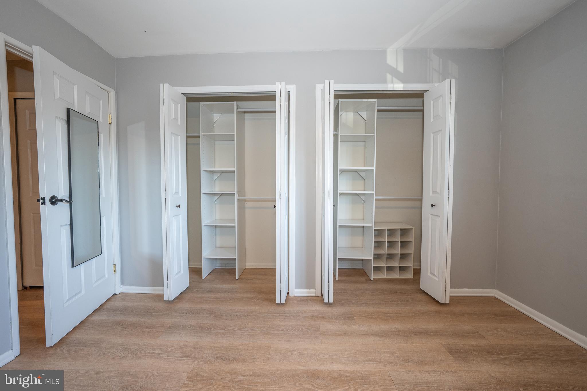 203 HAMPTON CROSSING B 203B