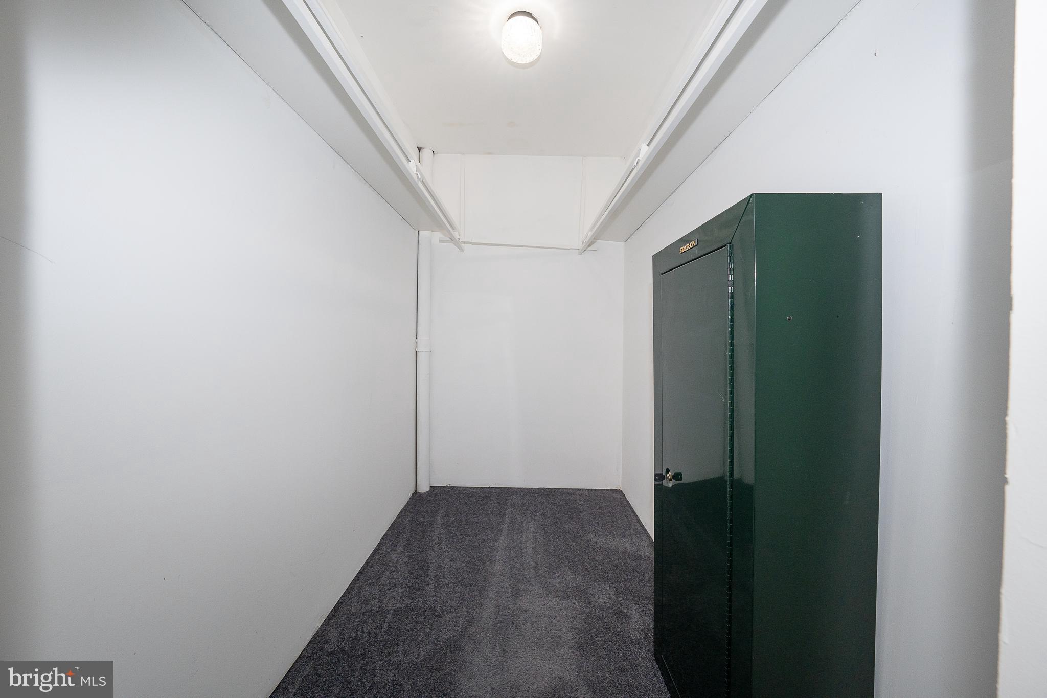 1539 W BENSALEM AVENUE