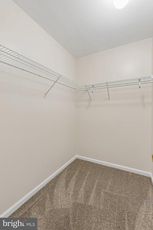 5532 RINKER CIRCLE