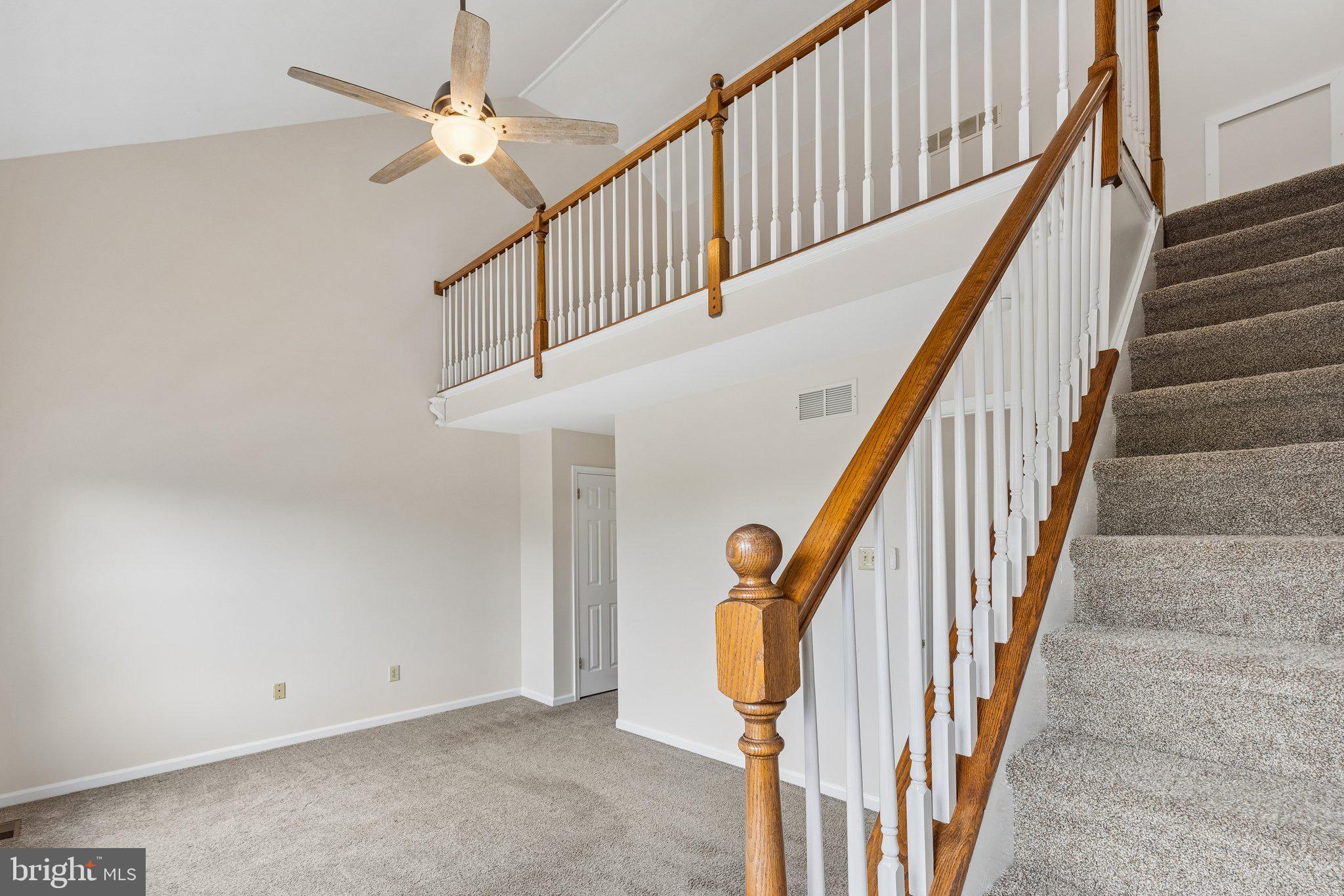 5532 RINKER CIRCLE