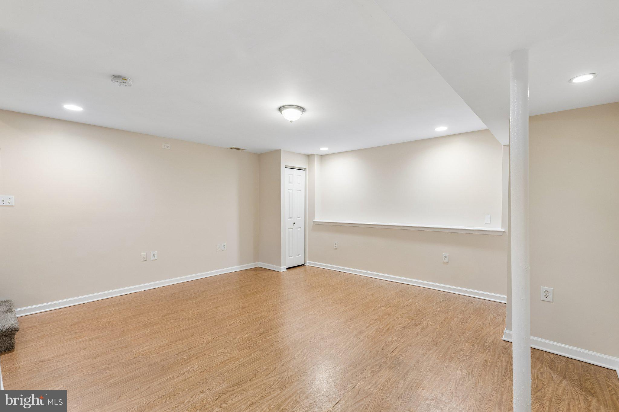 5532 RINKER CIRCLE