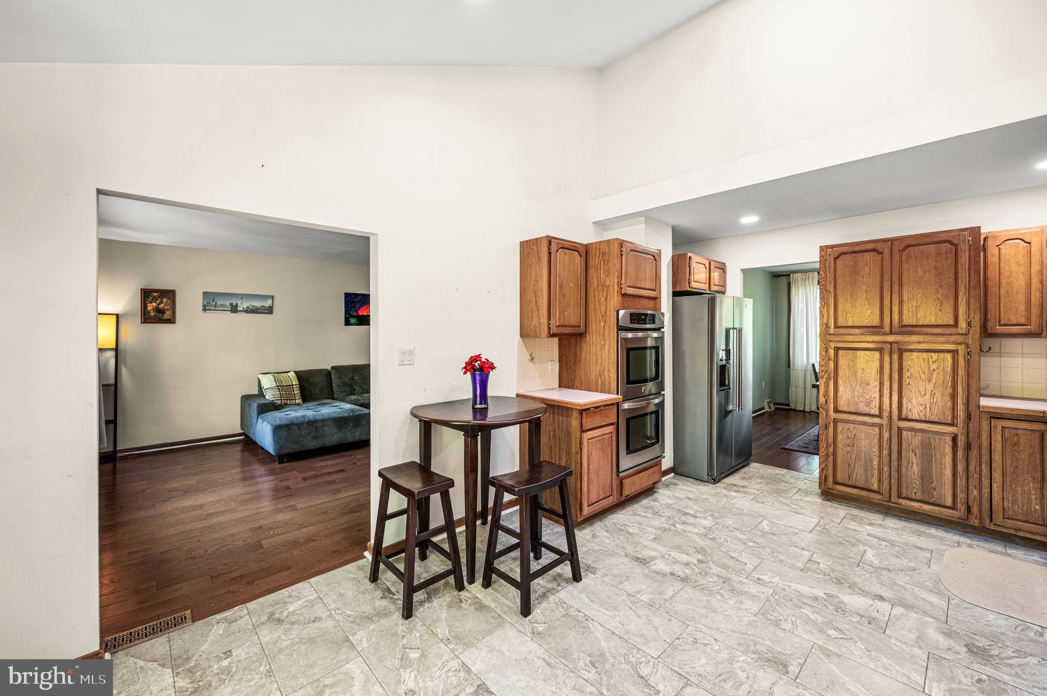44 HICKORY DRIVE