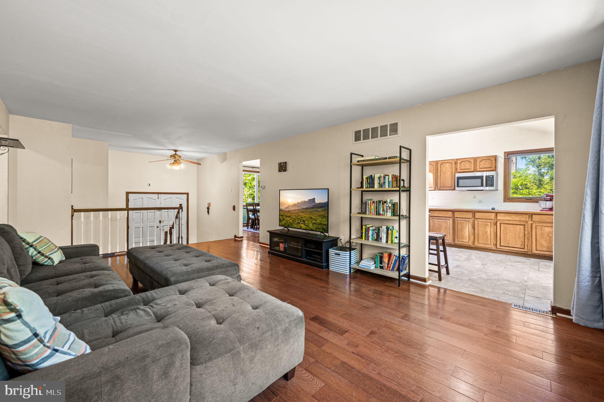44 HICKORY DRIVE