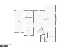 44 HICKORY DRIVE