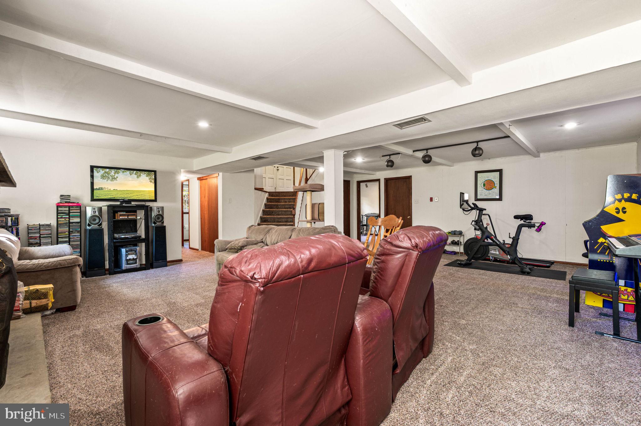 44 HICKORY DRIVE
