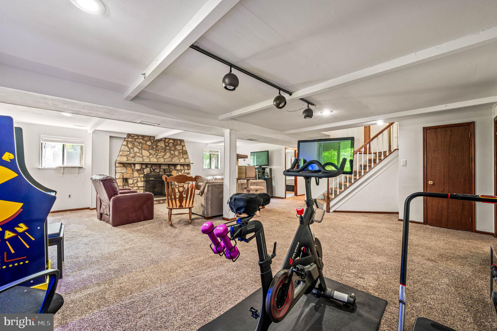 44 HICKORY DRIVE