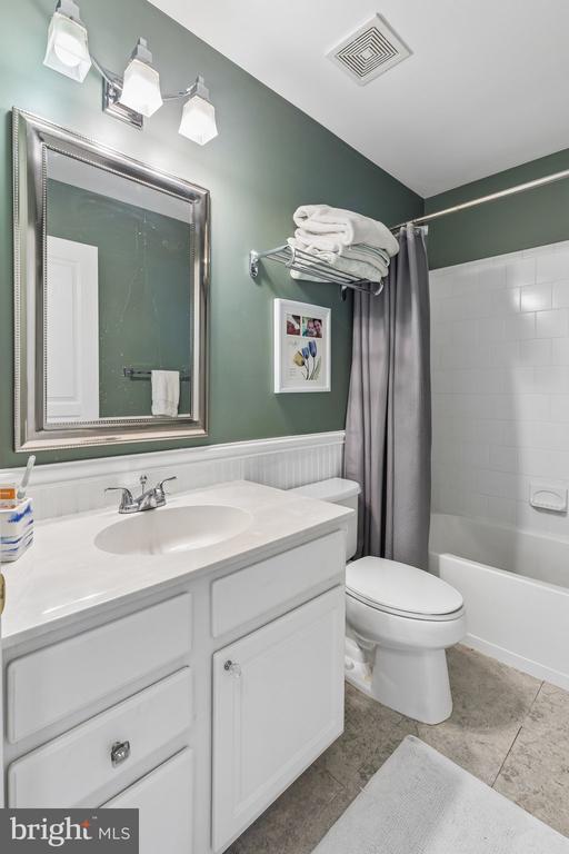15 CHARTER OAK COURT