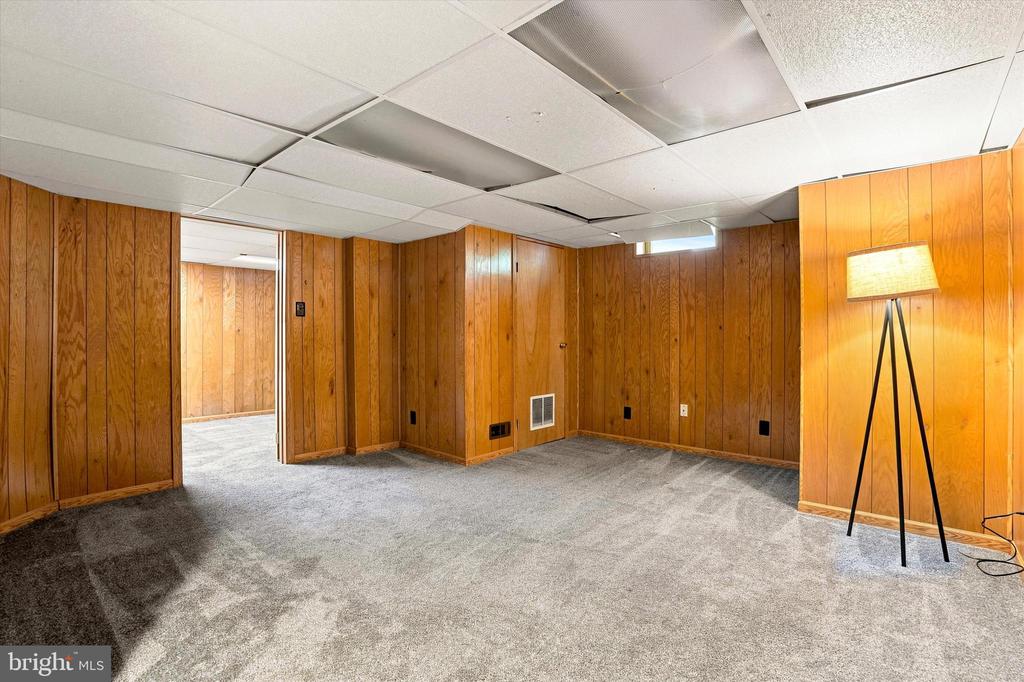 11 GINGER COURT