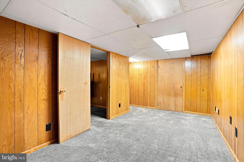 11 GINGER COURT