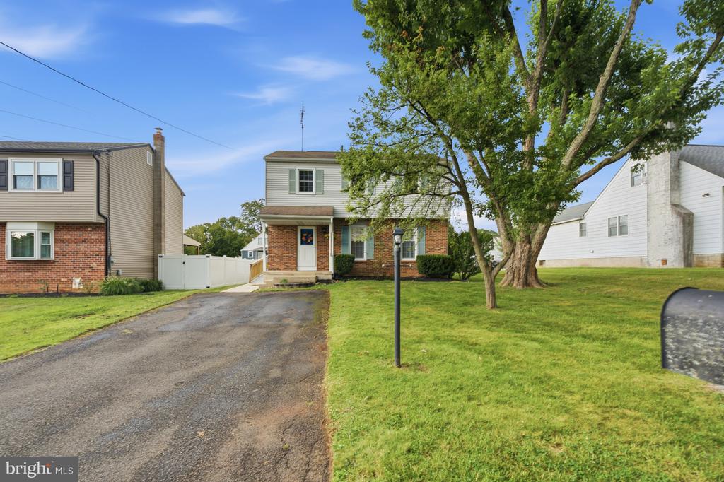 325 CEDAR STREET
