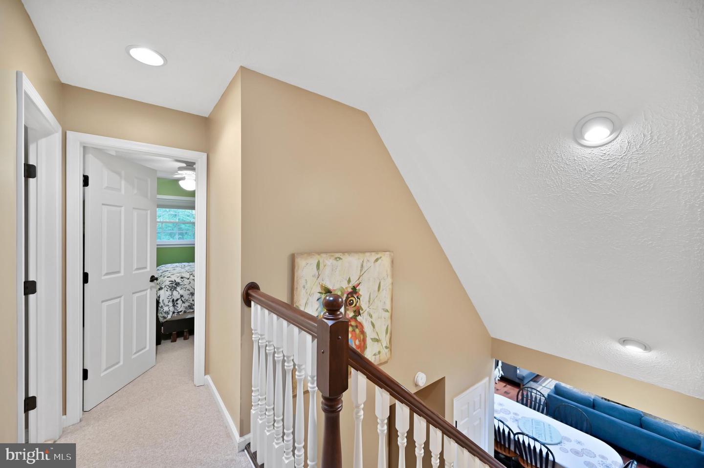 119 N Lake Dr
