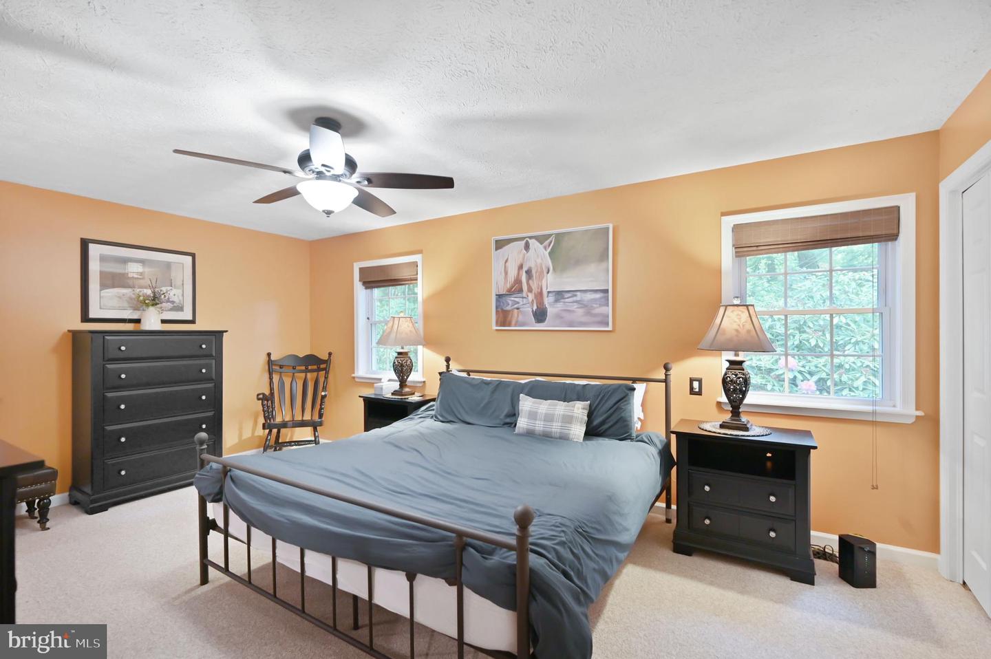 119 N Lake Dr