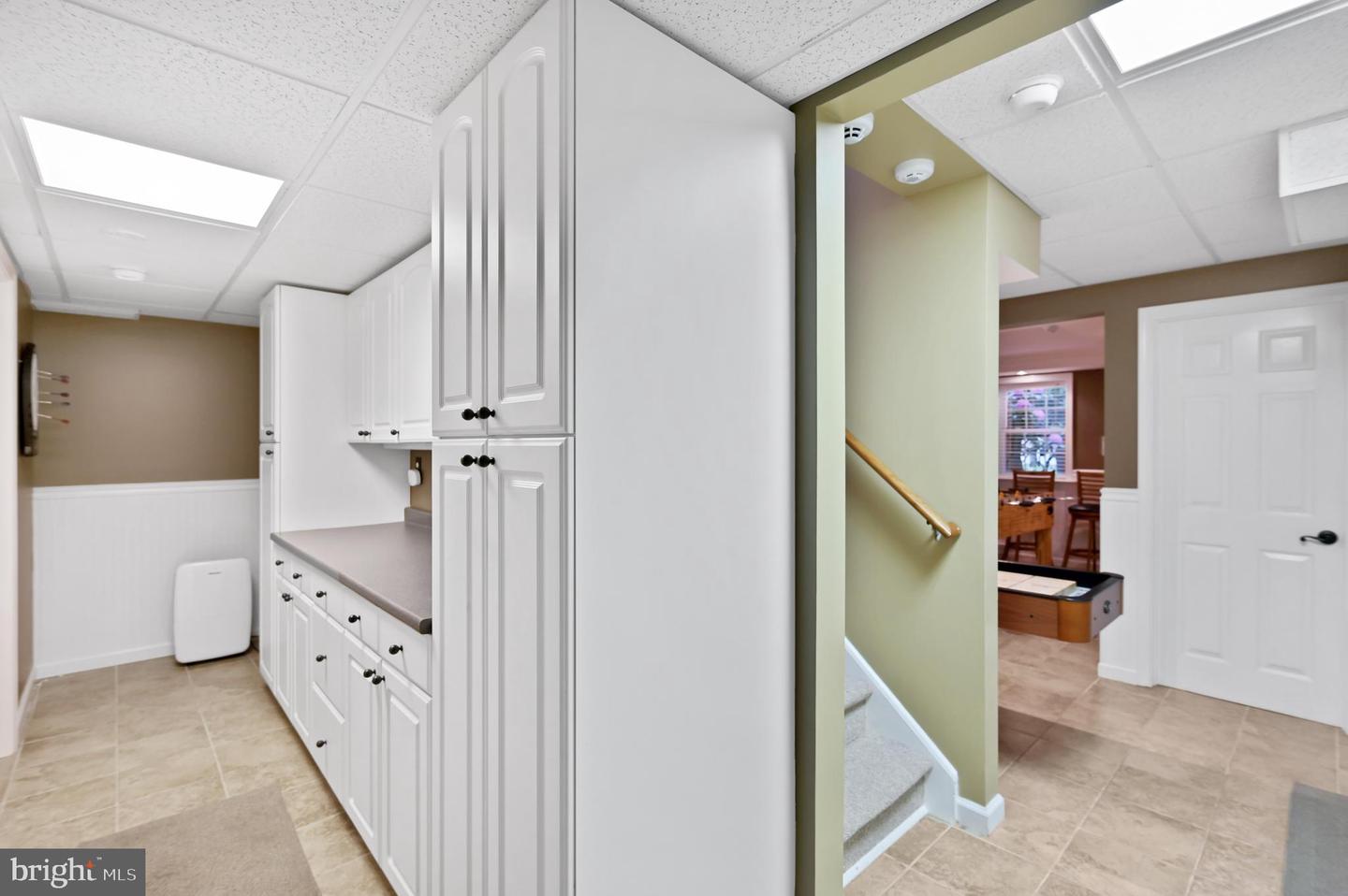 119 N Lake Dr