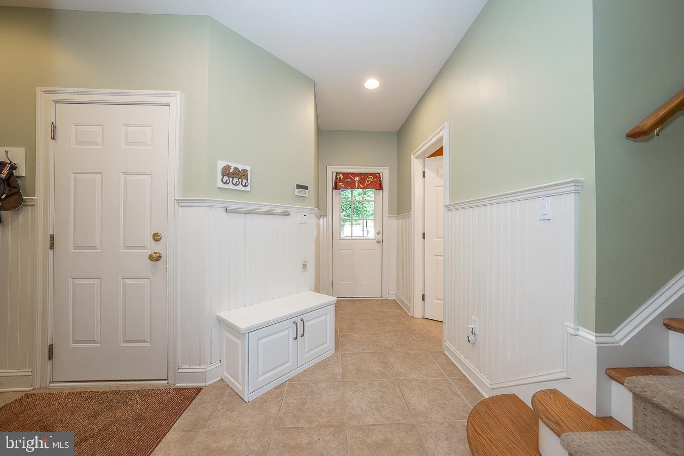 48 Sherman Dr