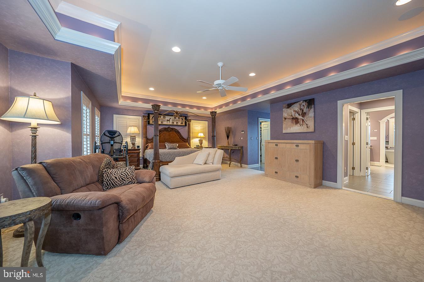 48 Sherman Dr