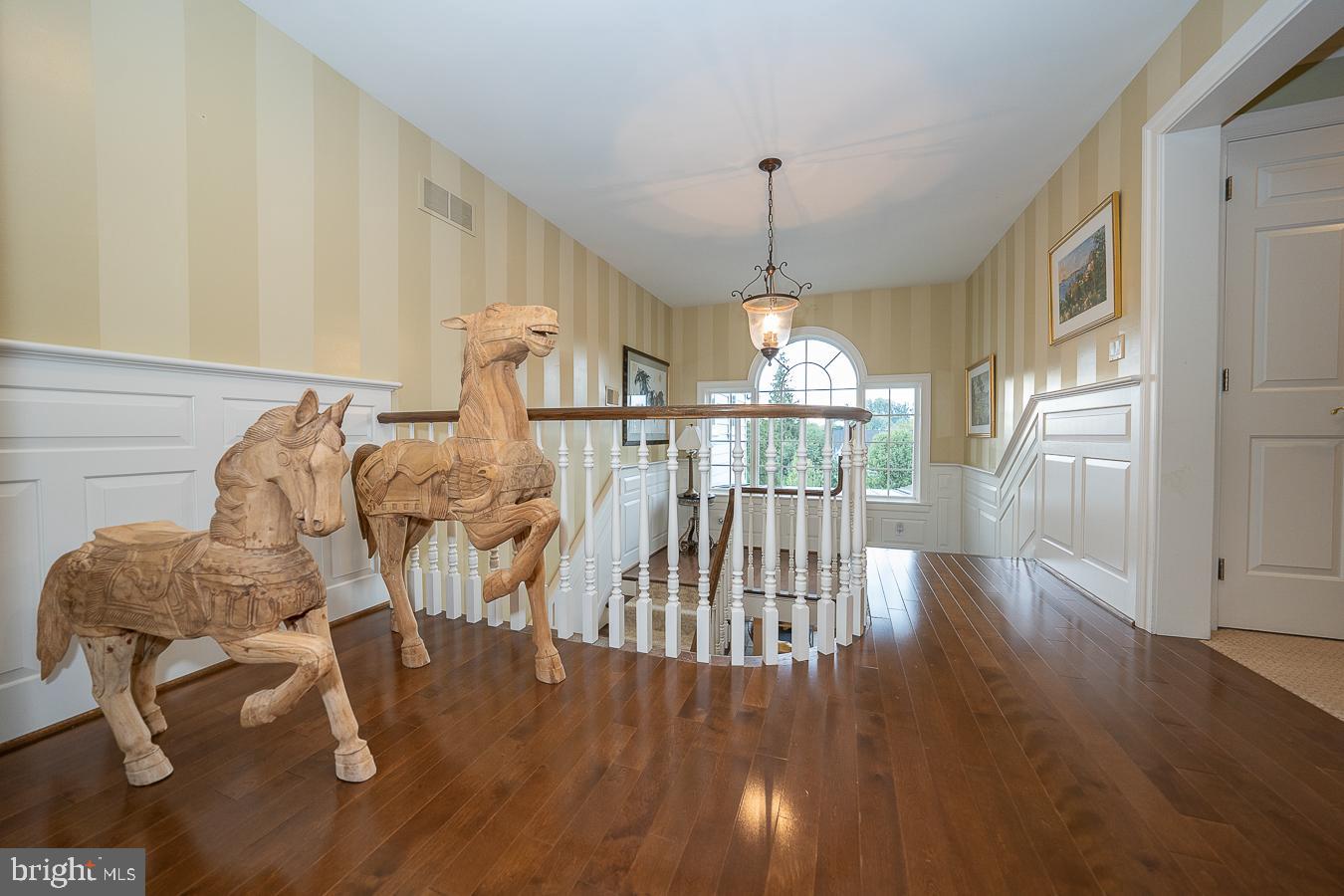 48 Sherman Dr