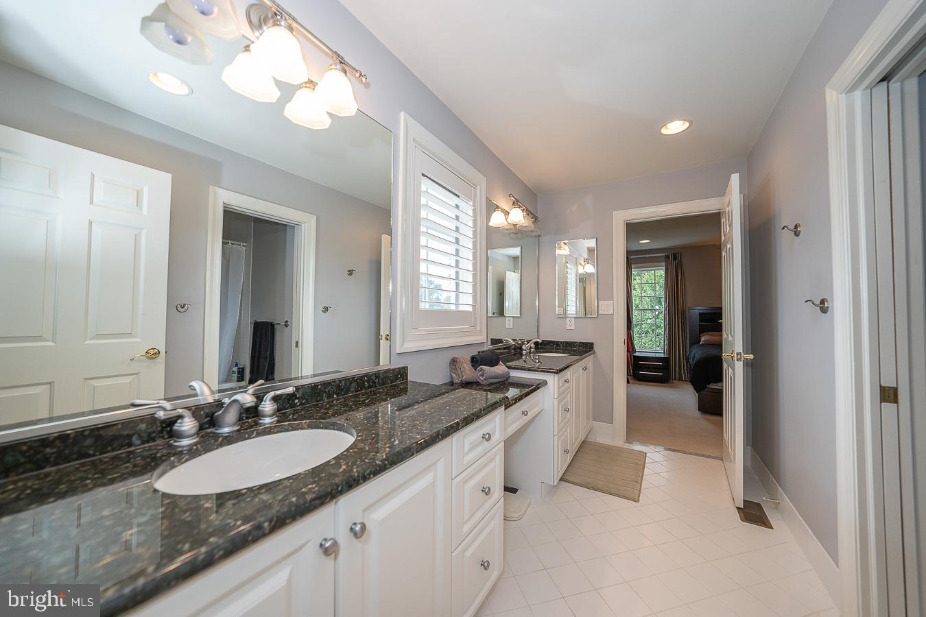 48 Sherman Dr