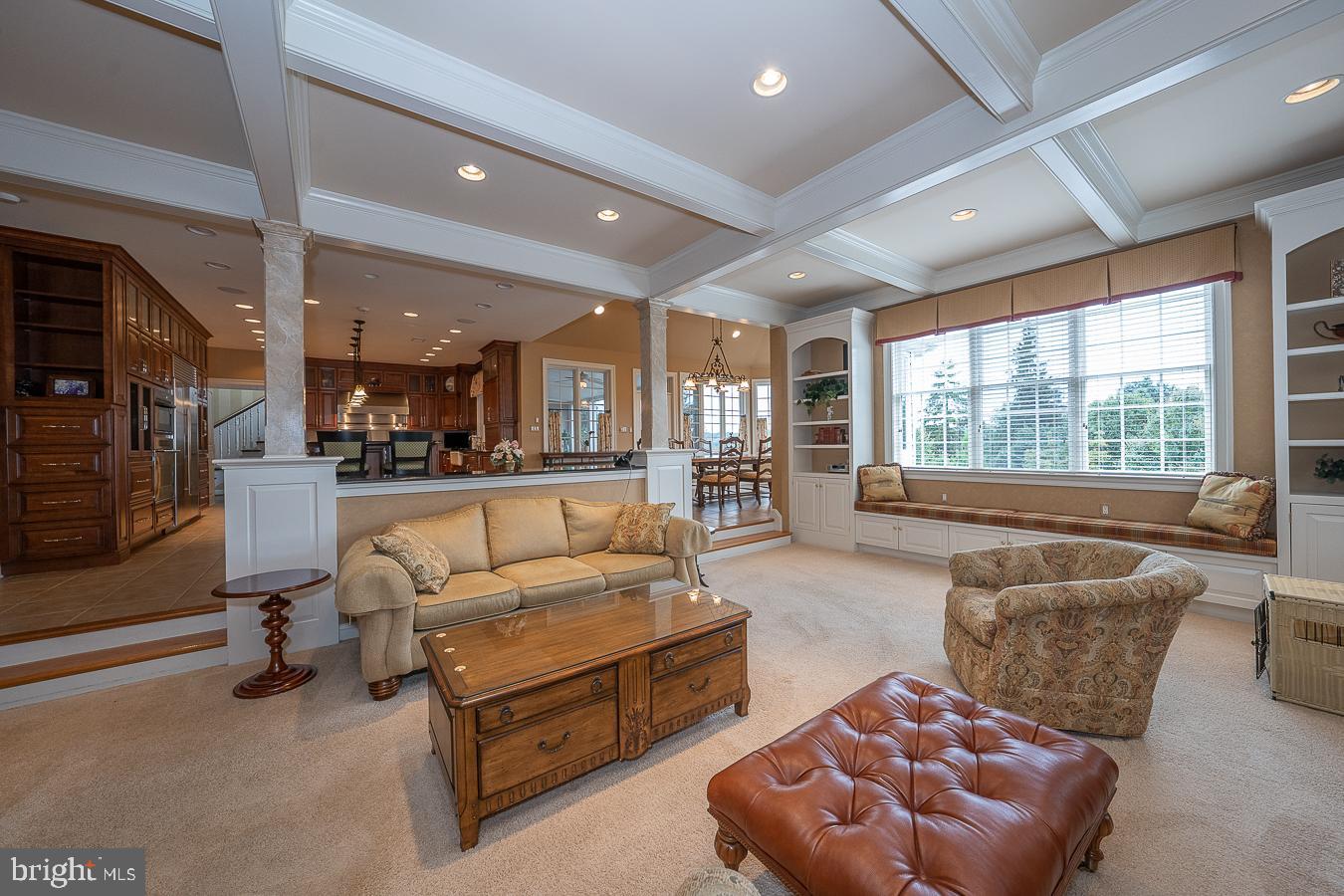 48 Sherman Dr