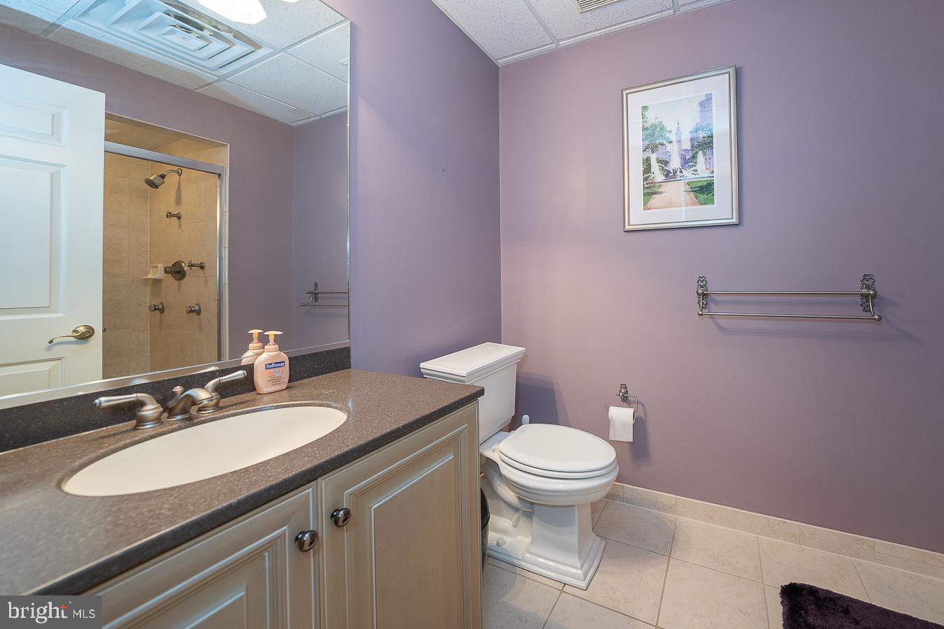 48 Sherman Dr