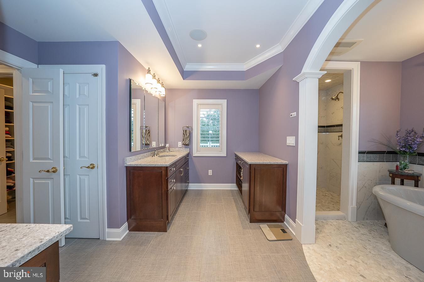 48 Sherman Dr