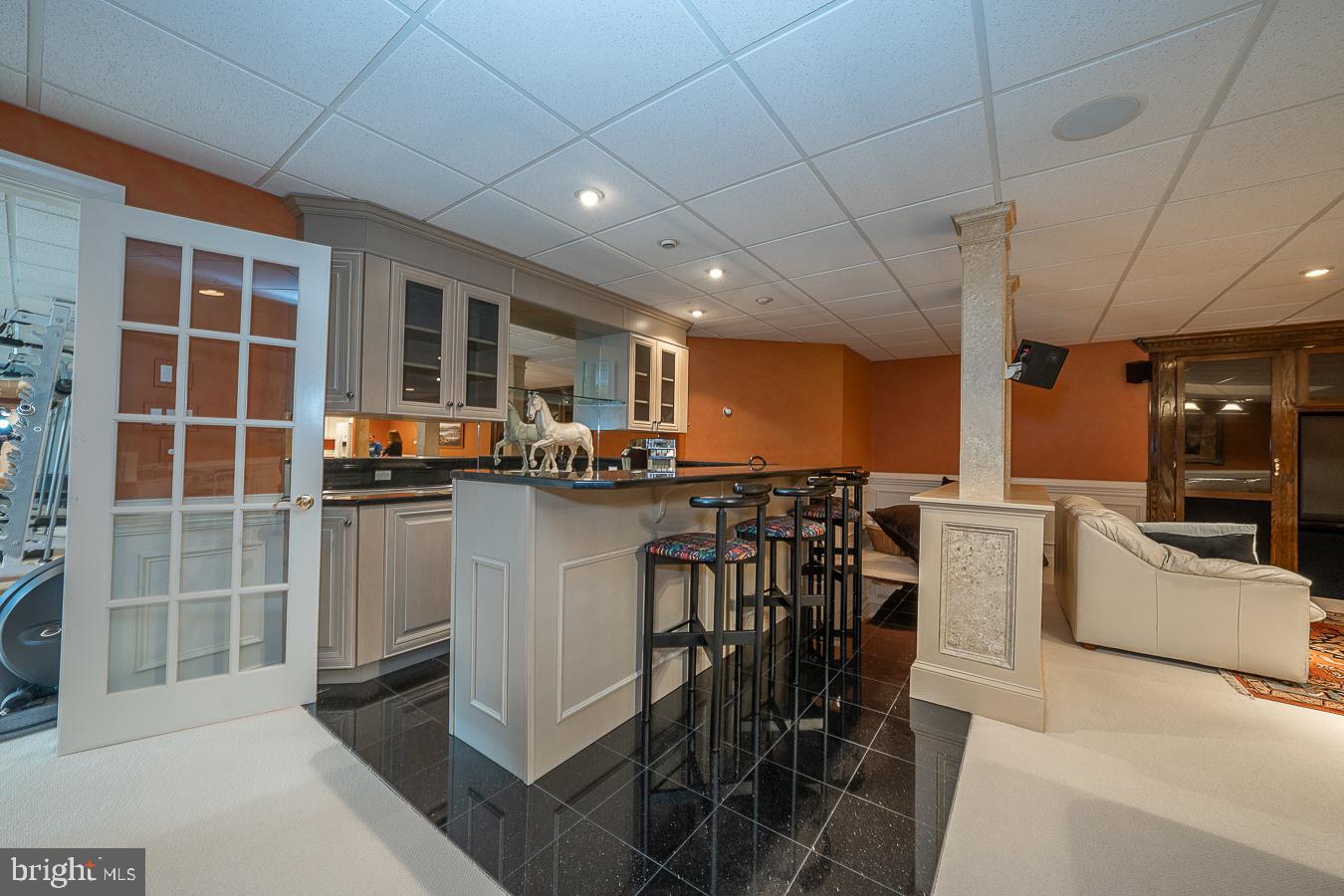 48 Sherman Dr