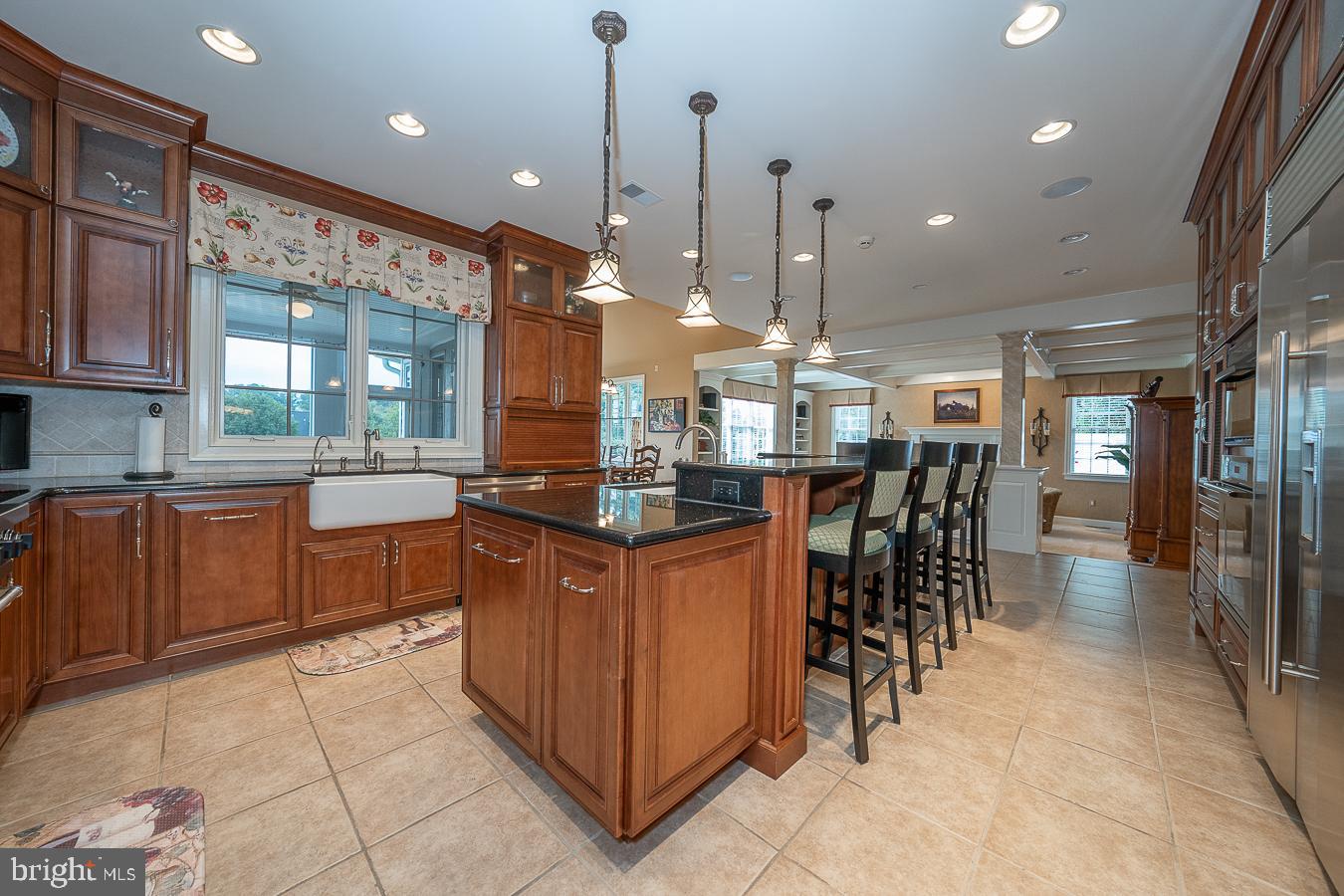 48 Sherman Dr