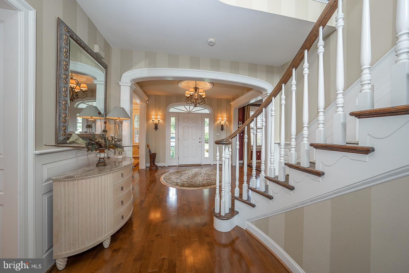 48 Sherman Dr