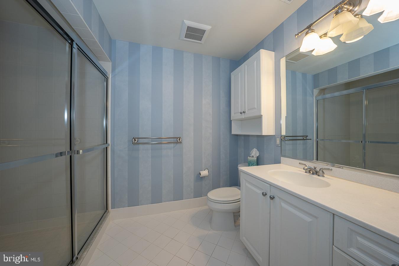48 Sherman Dr