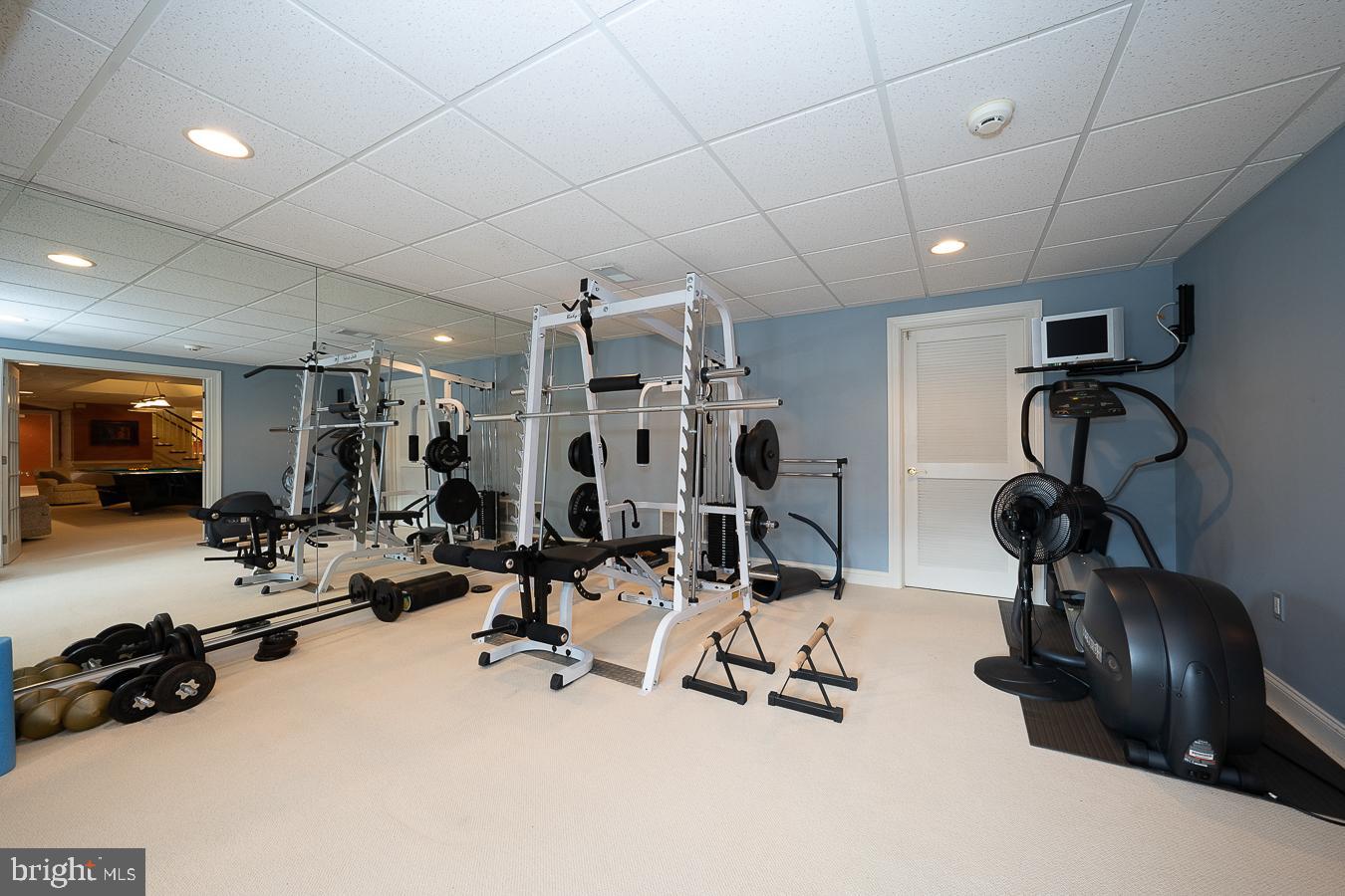 48 Sherman Dr