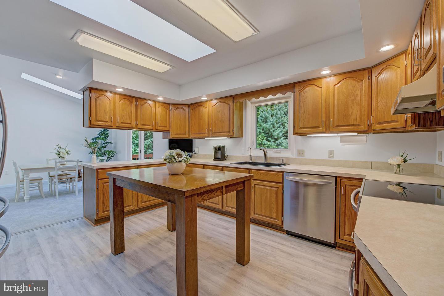 1515 Federal Dr