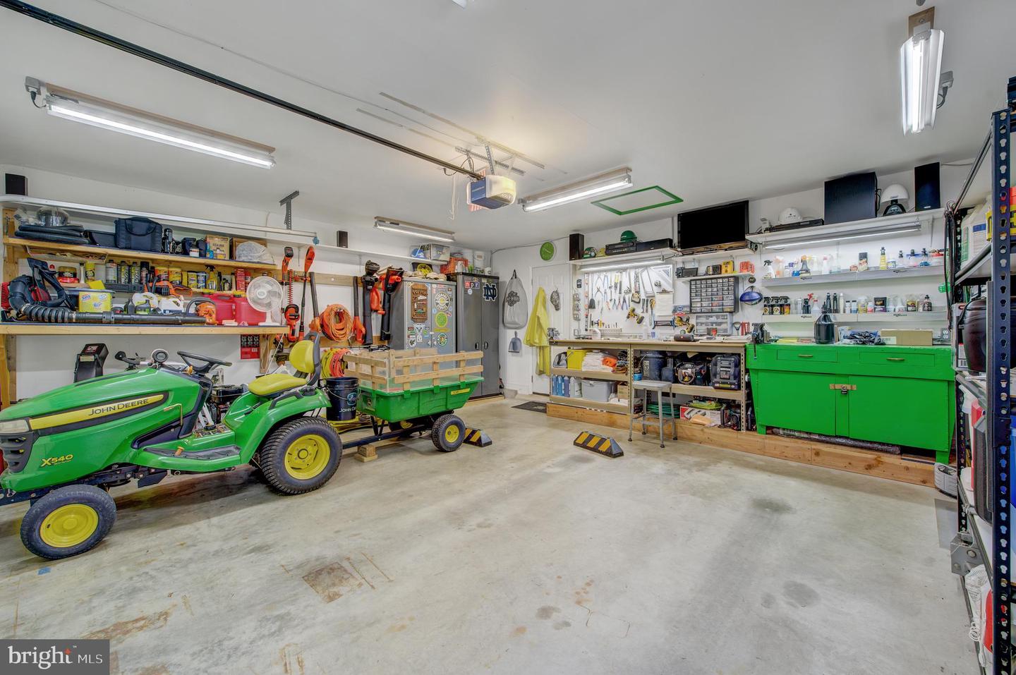 1515 Federal Dr