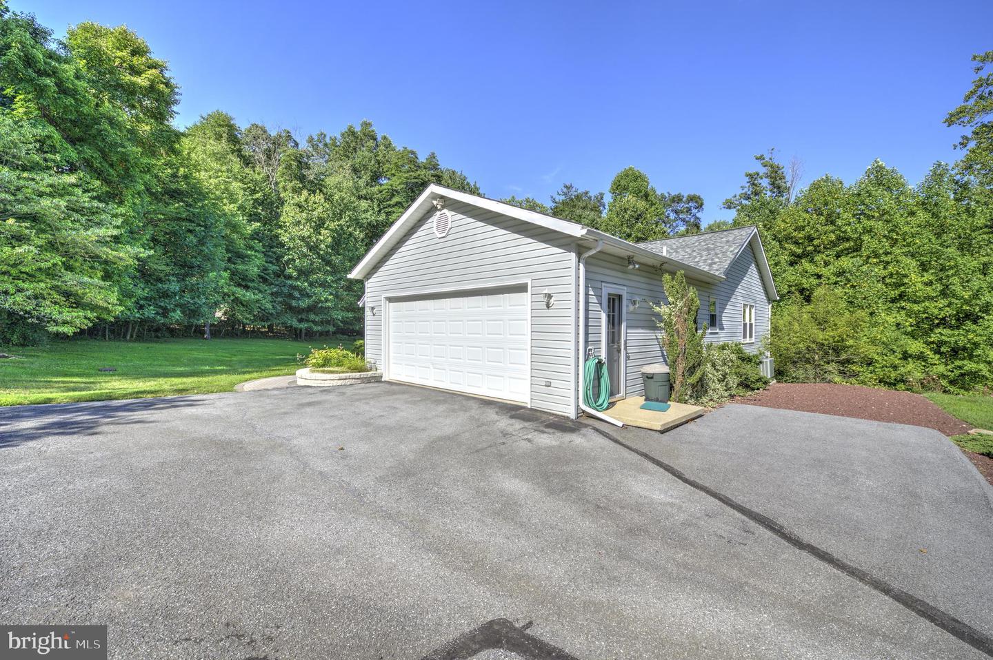 1515 Federal Dr