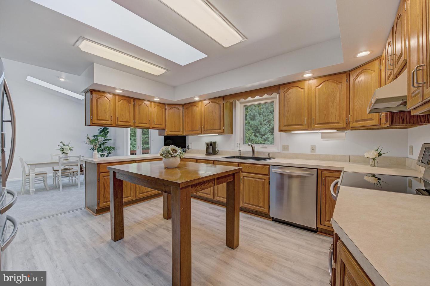 1515 Federal Dr