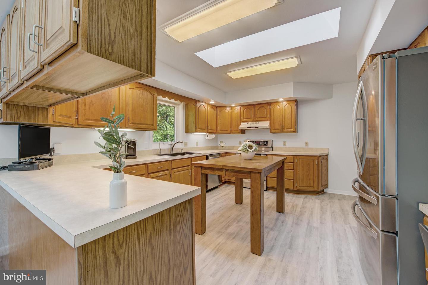 1515 Federal Dr